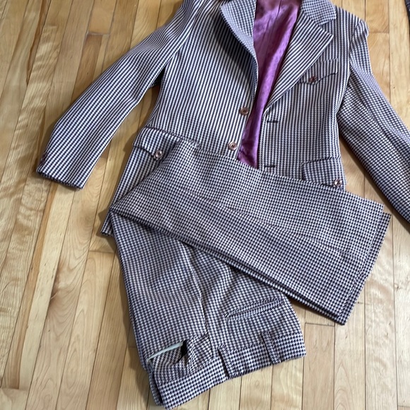 Men's 1960s checkered polyester suit with bell bottom pants - Picture 6 of 9